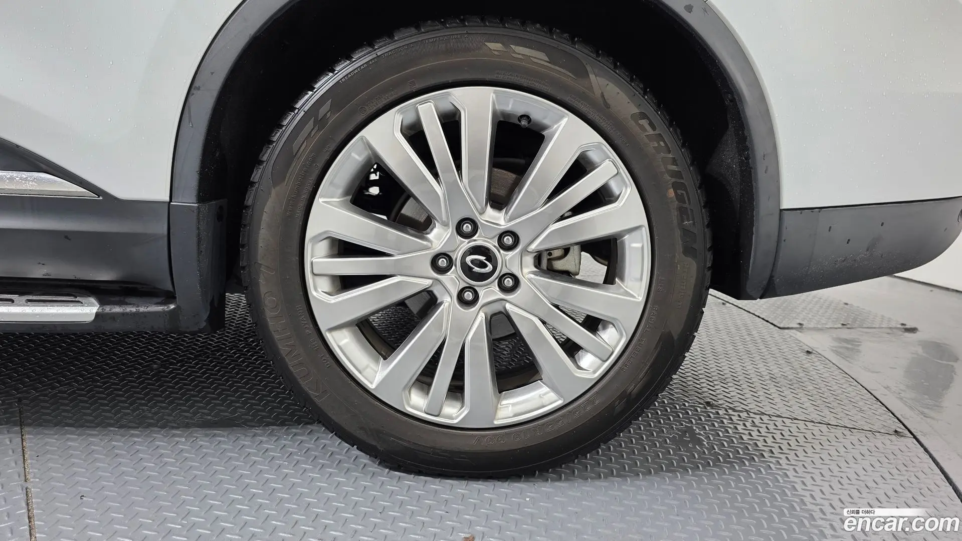 Renault Korea QM6 2.0 LPe Premiere 2WD