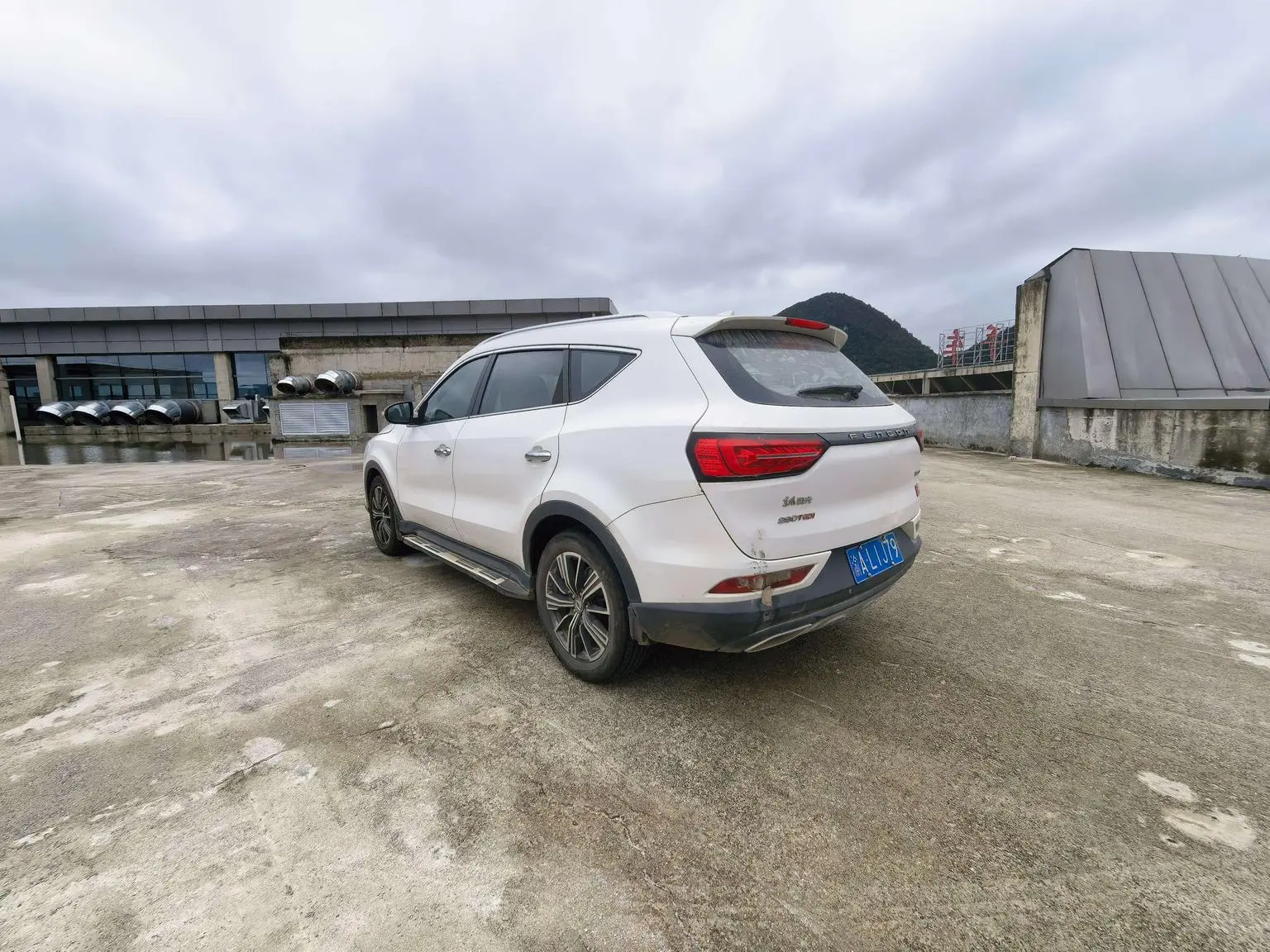 Dongfeng Fengon Fengon 580Pro 2020 280TGDI CVT Navigator