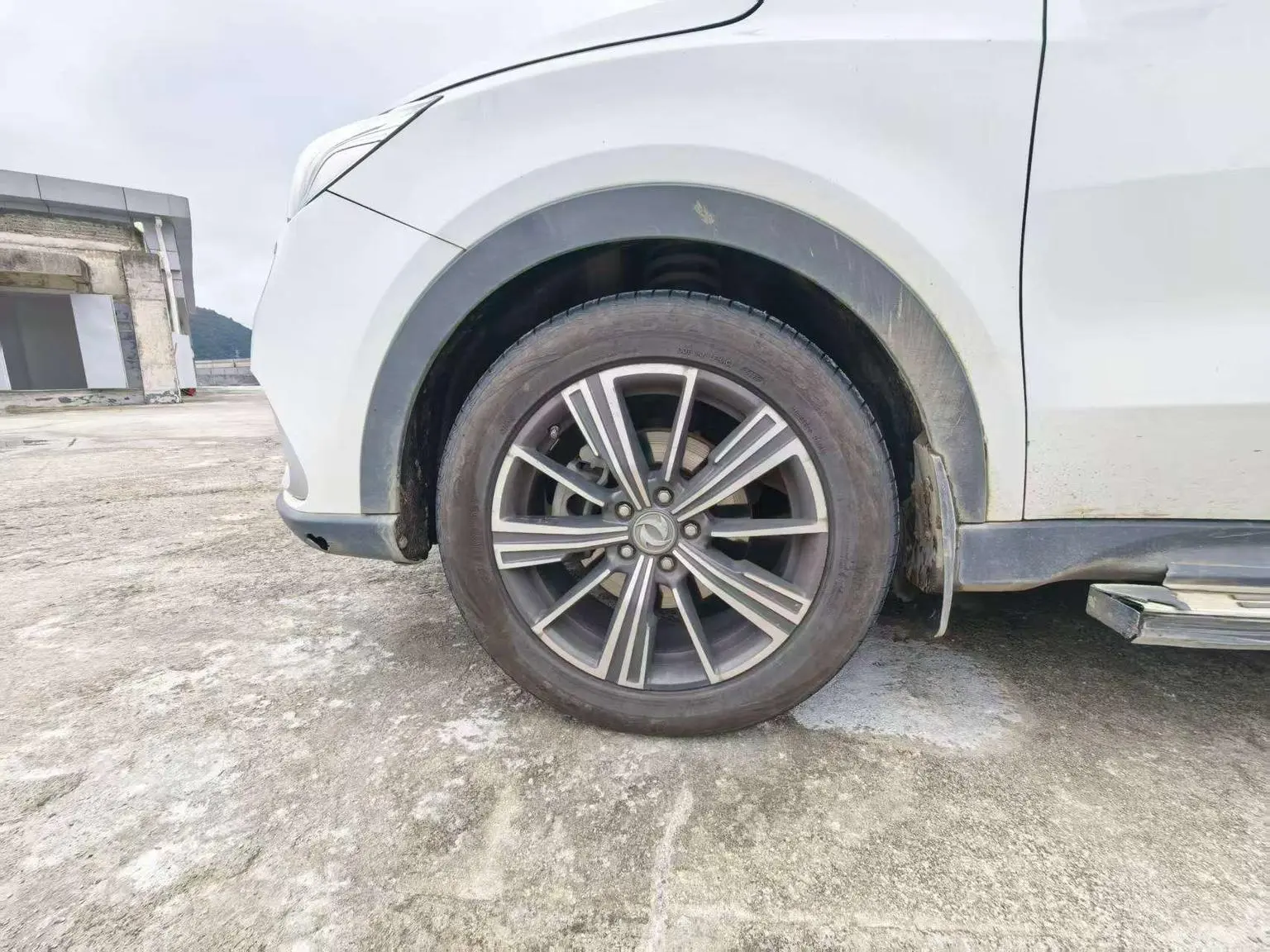 Dongfeng Fengon Fengon 580Pro 2020 280TGDI CVT Navigator