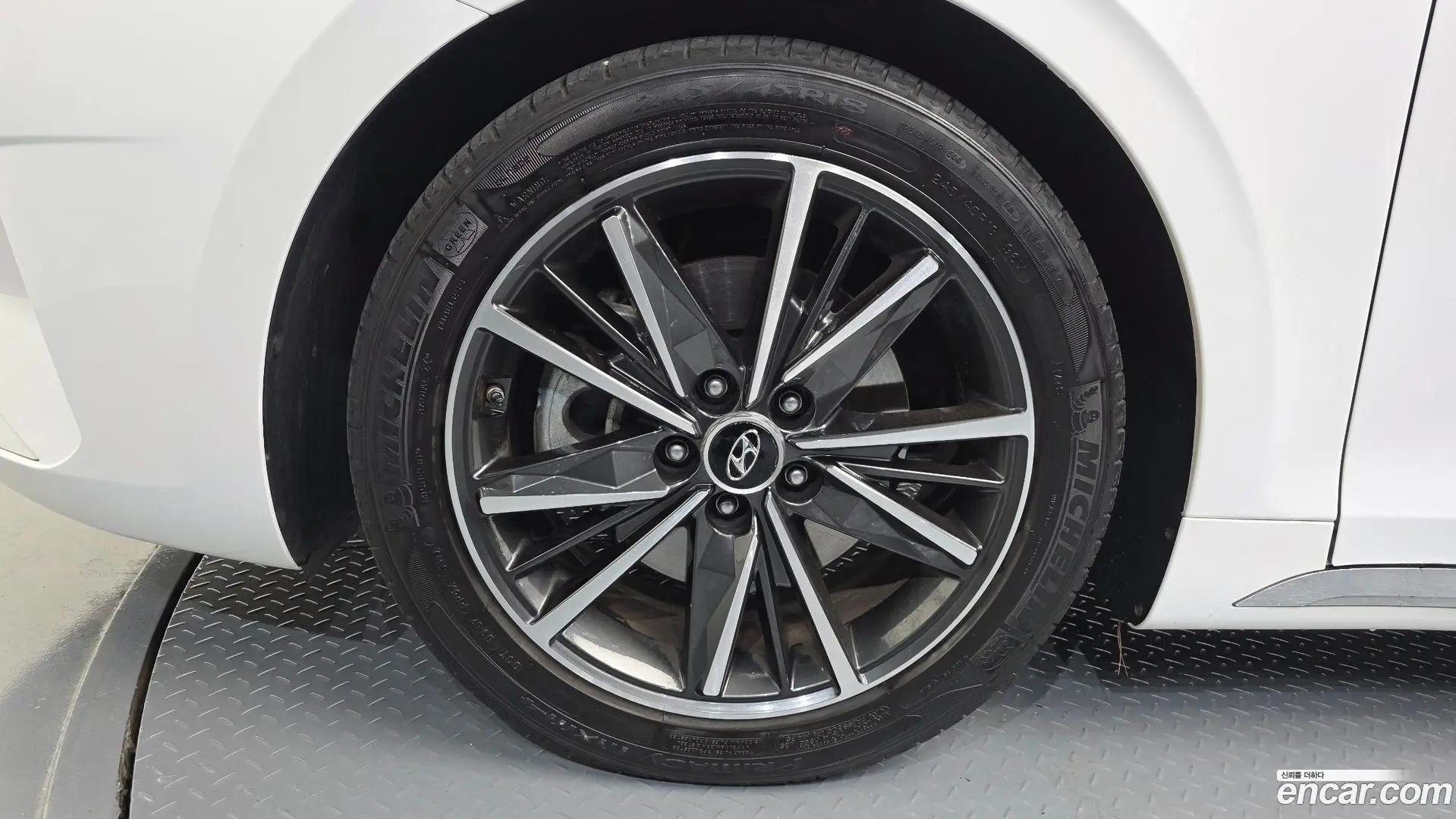 Hyundai Grandeur 2.5