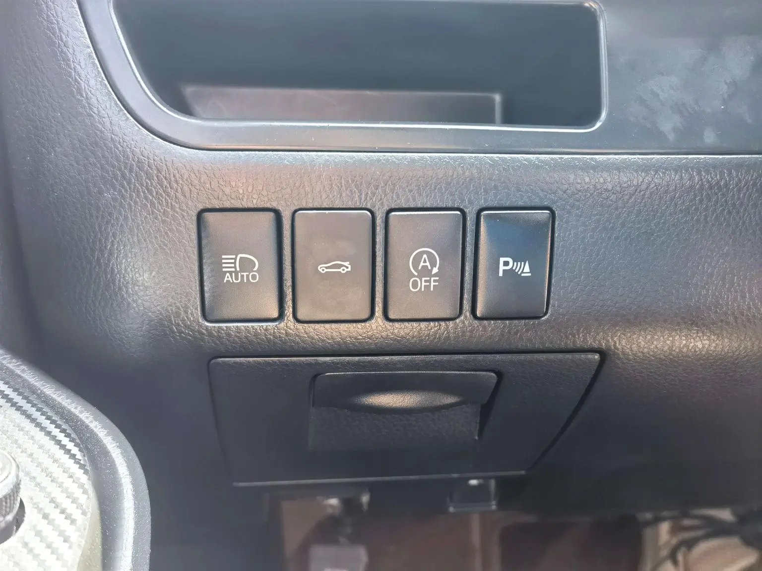 Toyota Highlander 2018 2.0T 4WD 7 seat China VI