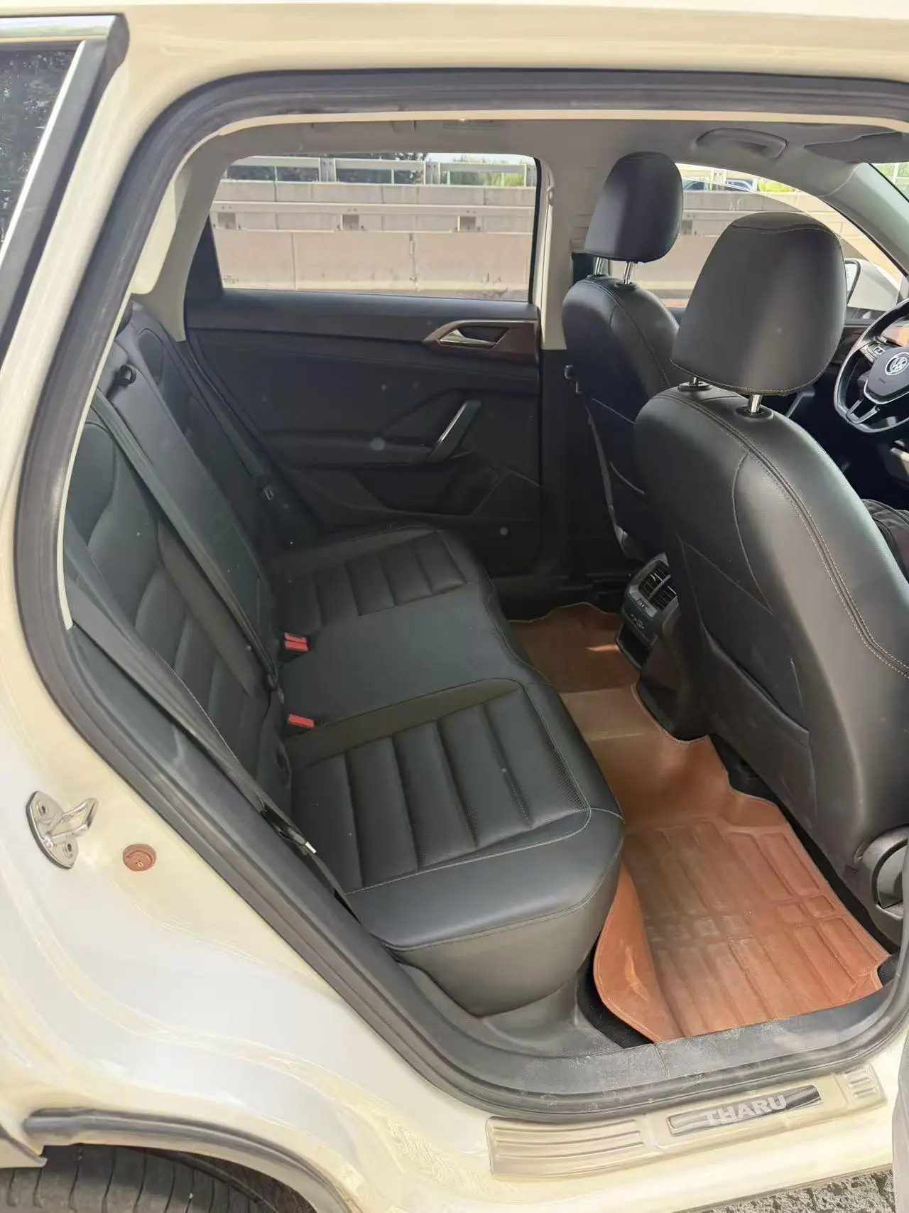 Volkswagen Tharu 2022 280TSI 2WD Luxury
