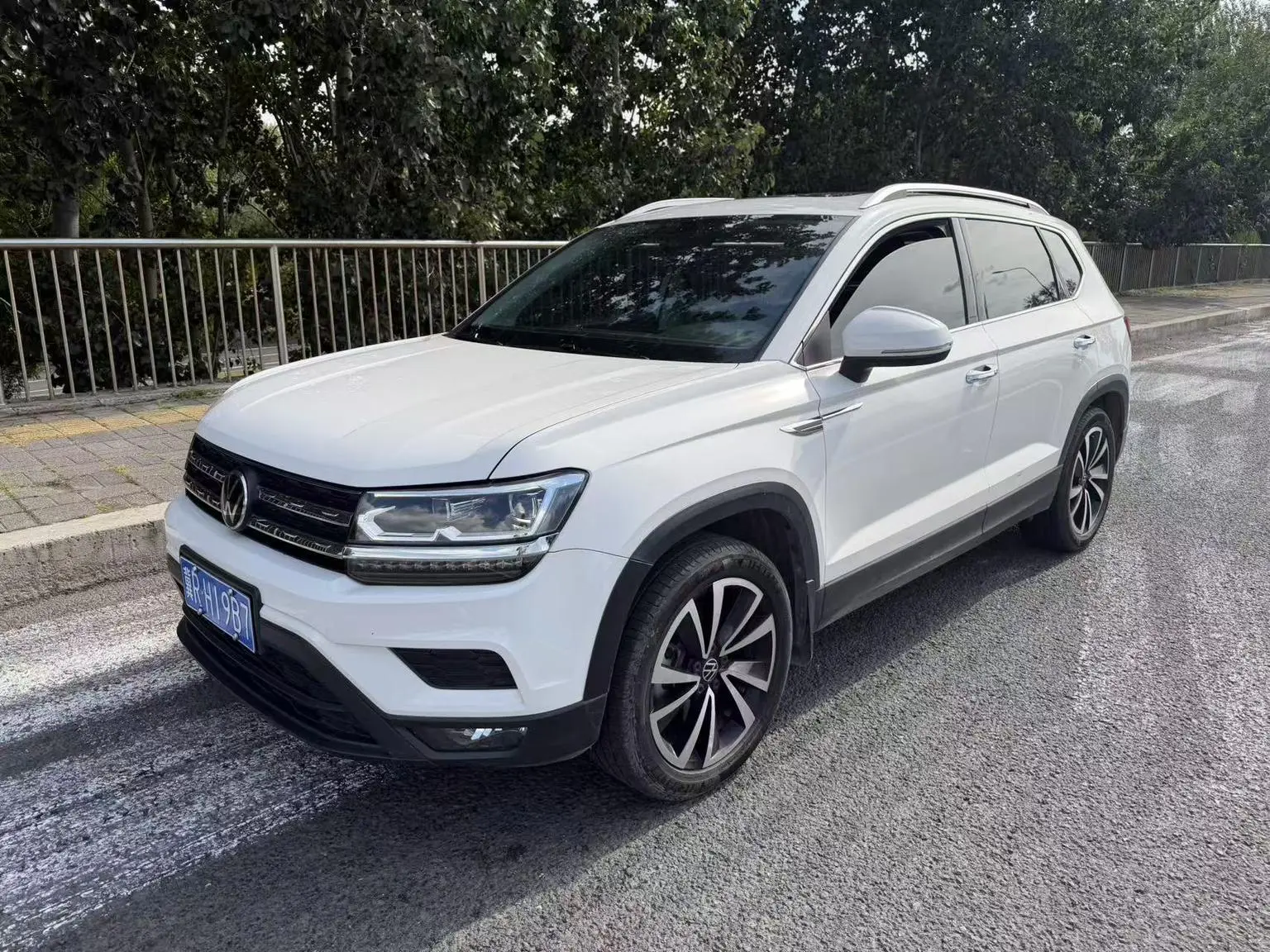 Volkswagen Tharu 2022 280TSI 2WD Luxury