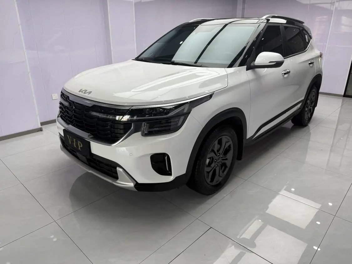 Kia 2023 1.5L IVT Luxury