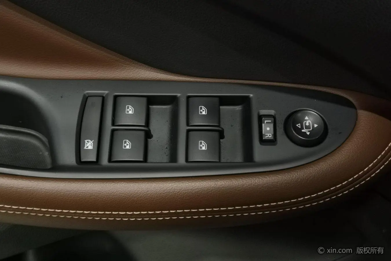Buick Envision 2021 532T 2WD Elite