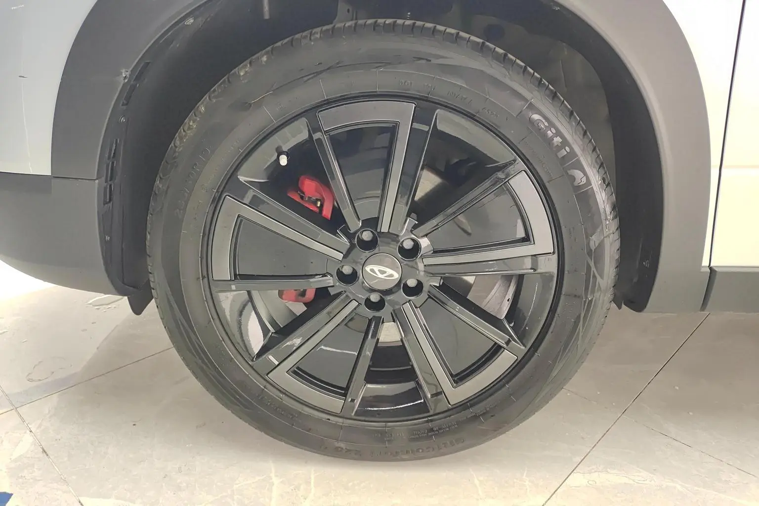 Chery 06 2023 1.6T 4WD
