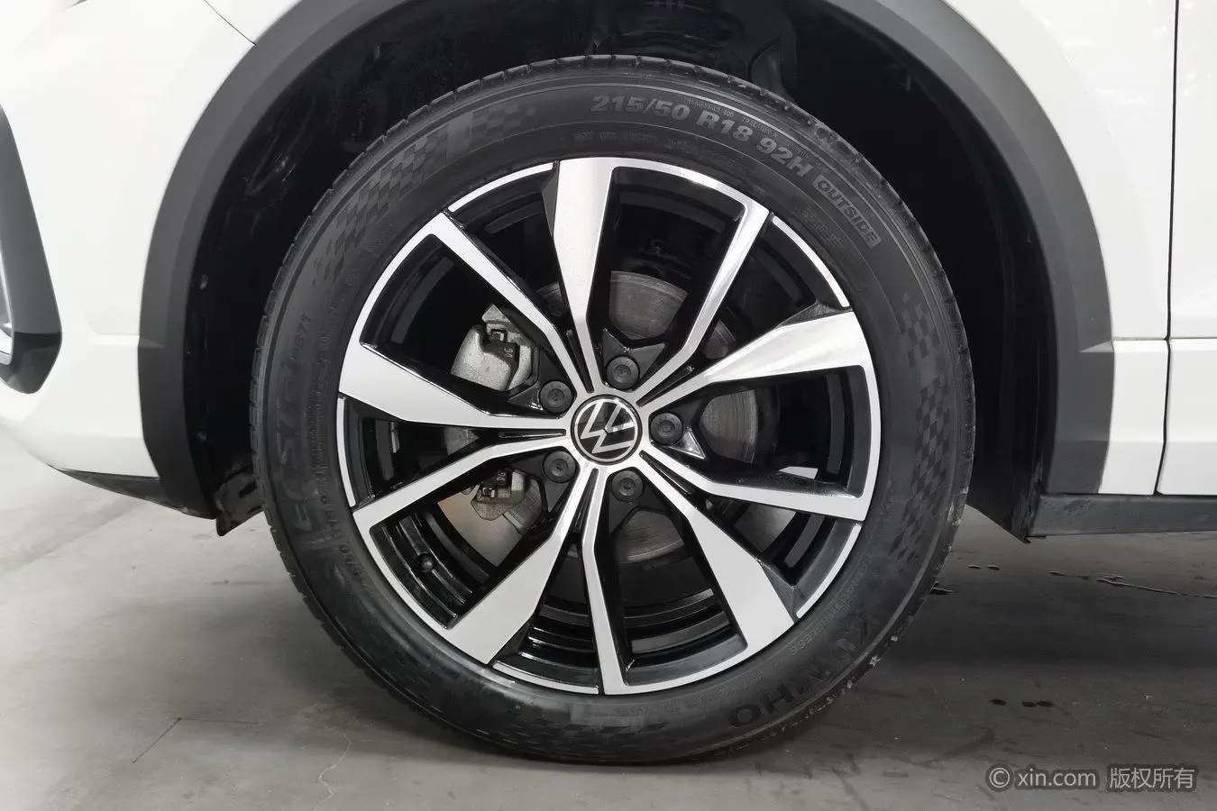 Volkswagen T-Roc 2024 300TSI DSG