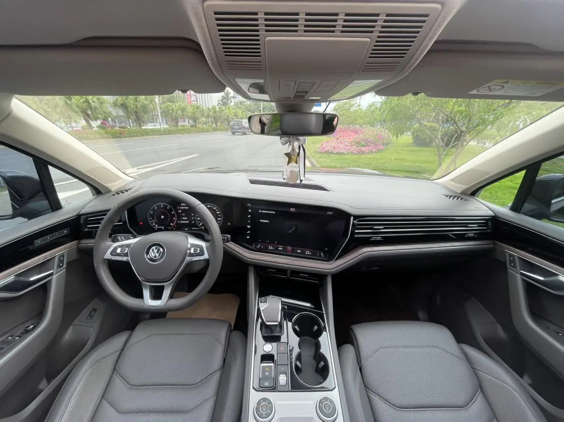 Volkswagen Touareg 2019 3.0TSI Sharp China V