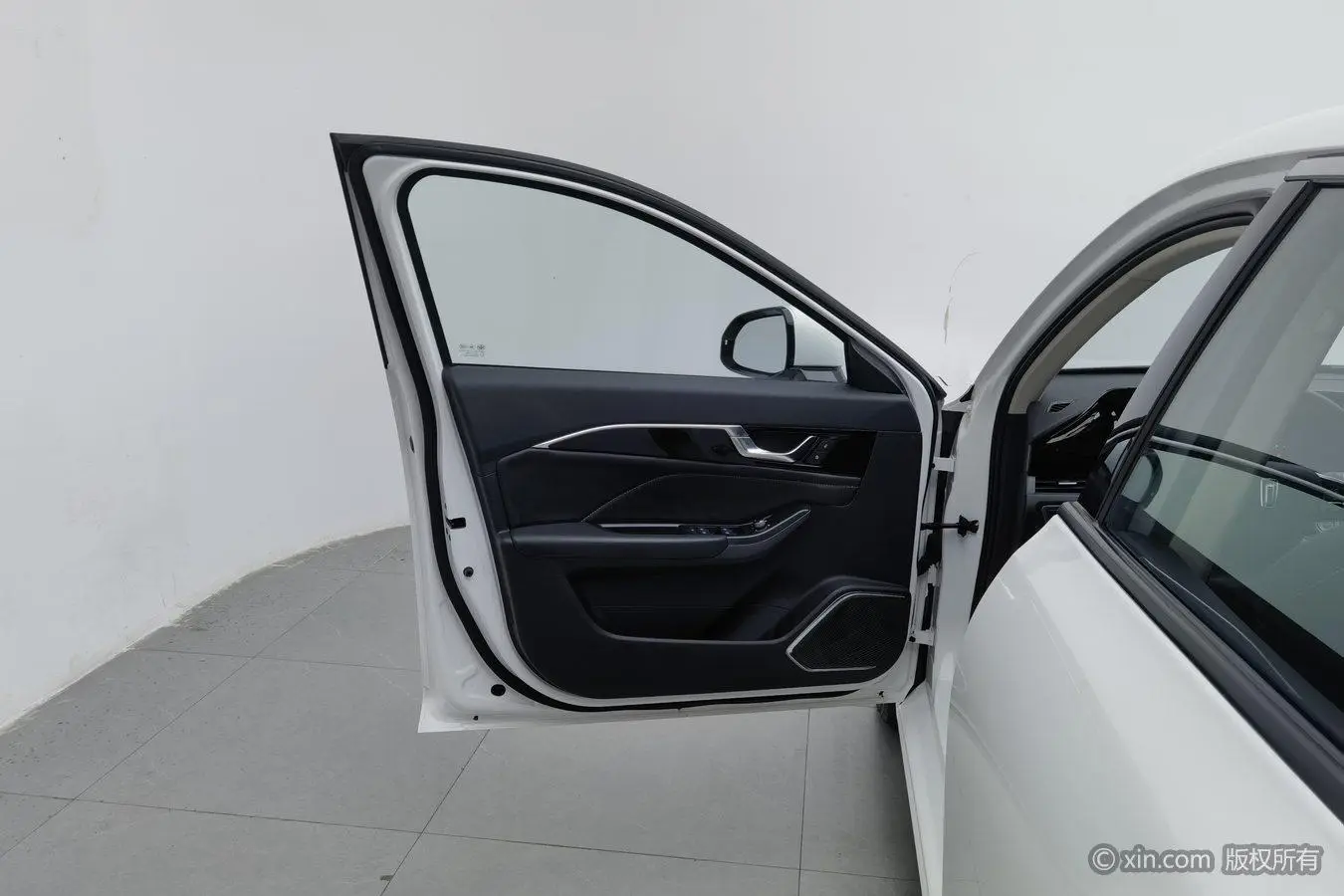 Bestune B70 2023 3rd Gen 1.5T Auto