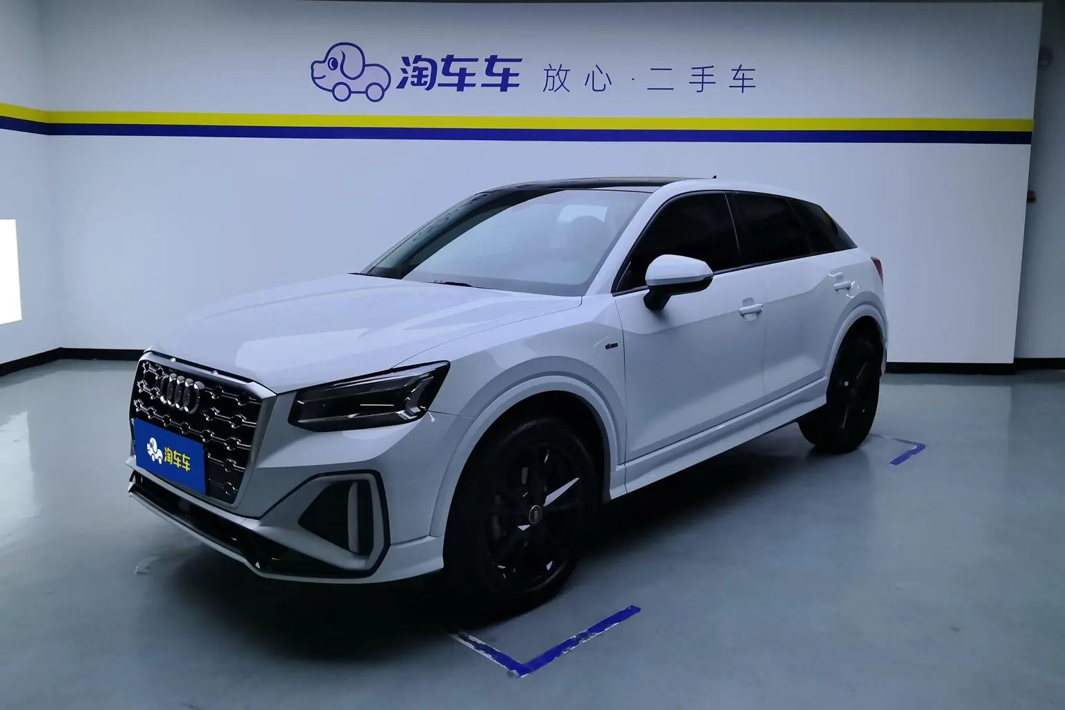 Audi Q2L 2022 35 TFSI Progressive Dynamic