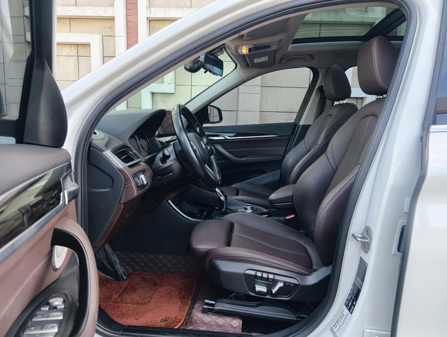 BMW X1 2021 xDrive25Li Premium Plus