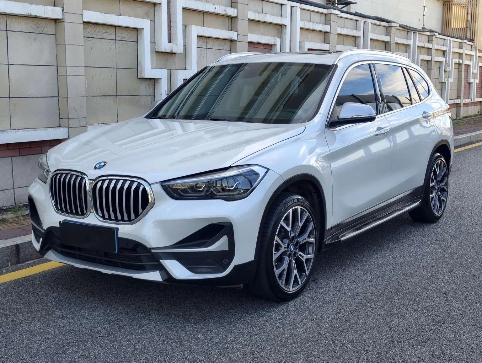 BMW X1 2021 xDrive25Li Premium Plus