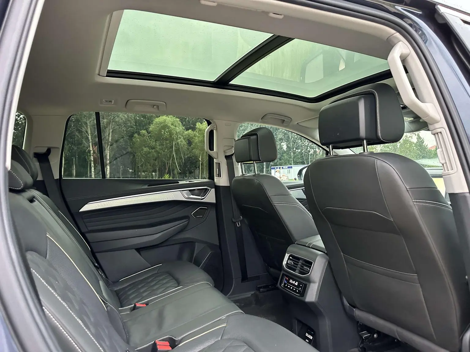 Volkswagen 2021 380TSI 4WD