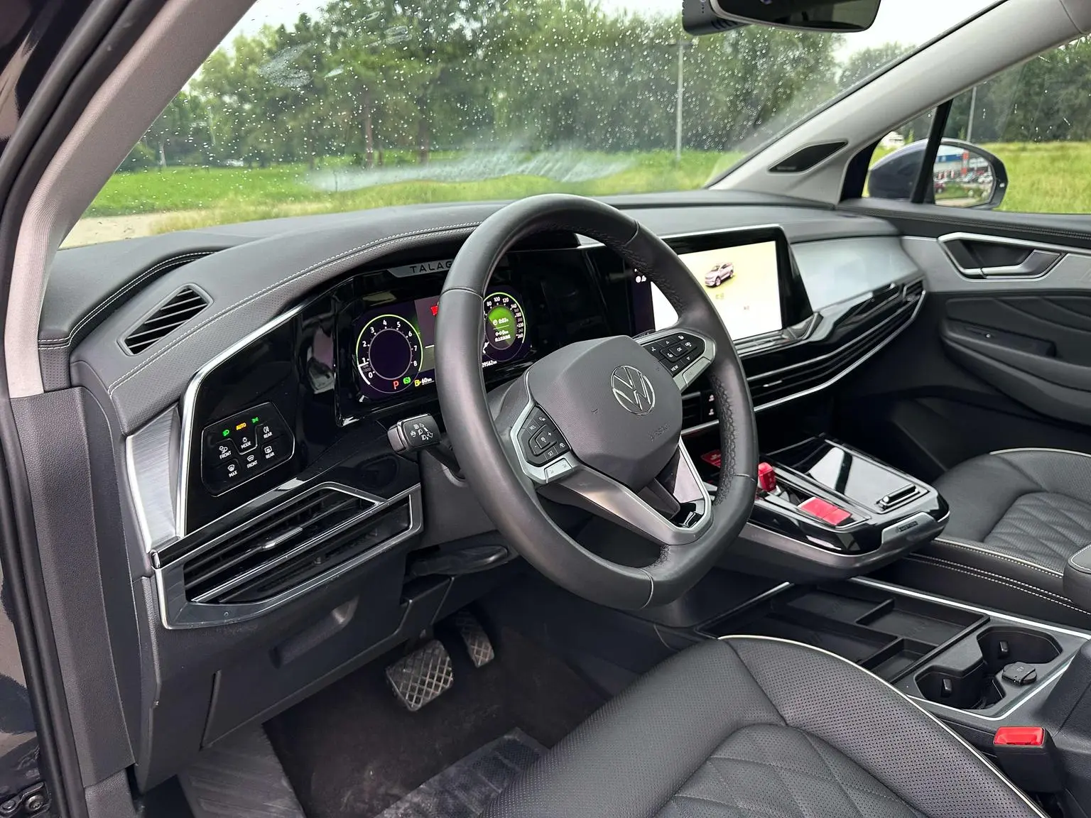 Volkswagen 2021 380TSI 4WD