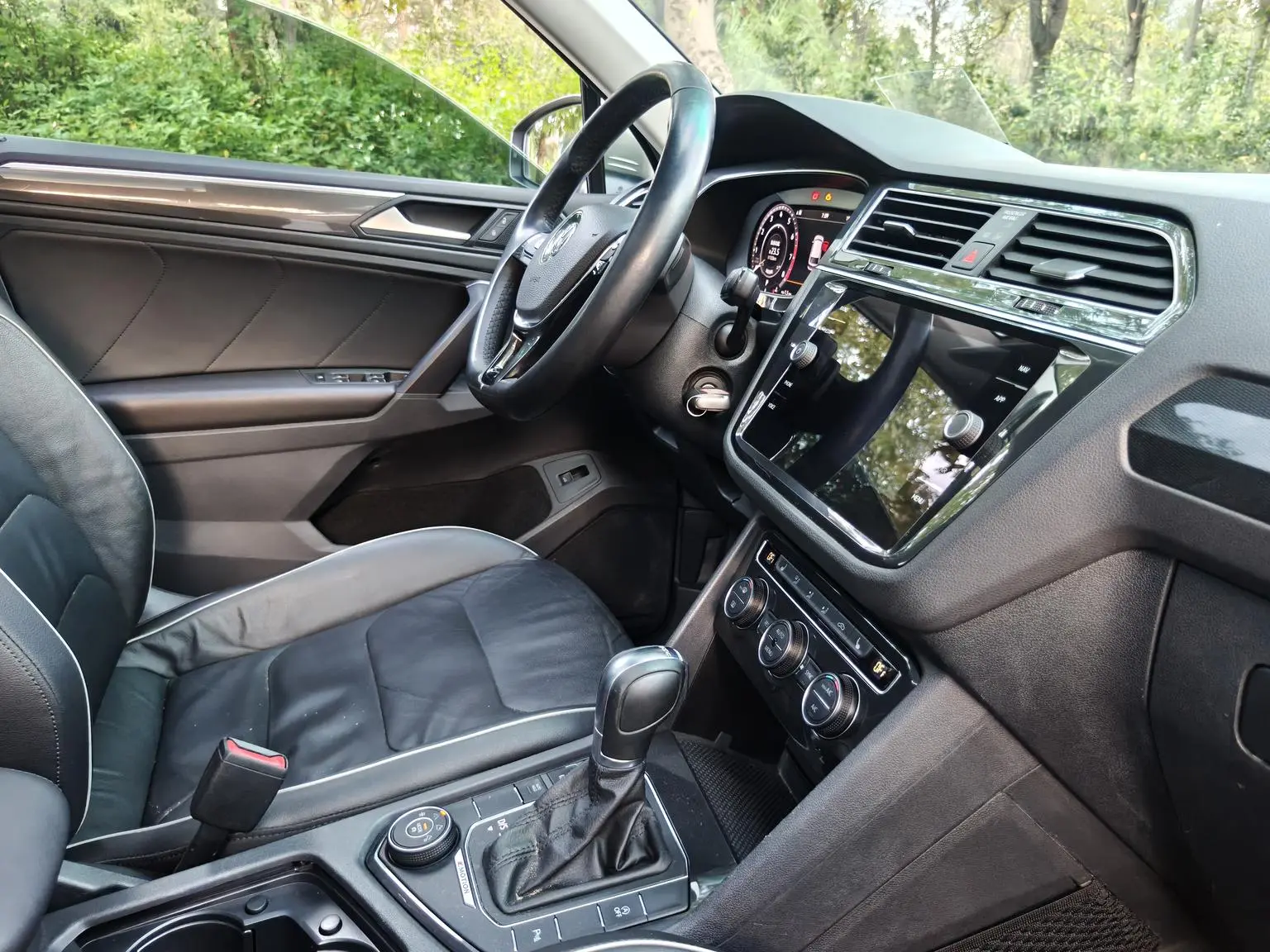Volkswagen Tiguan 2018 330TSI 4WD