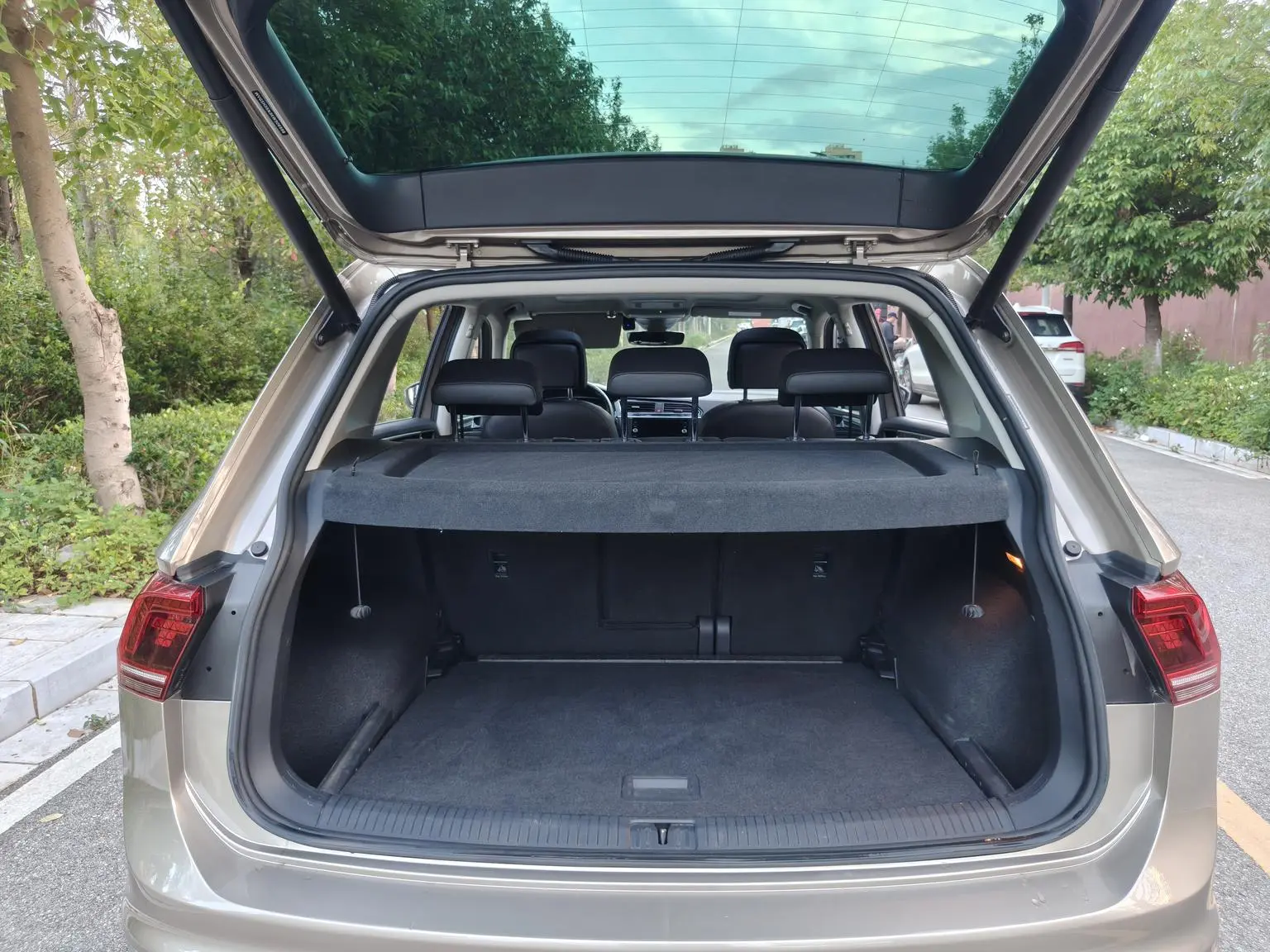 Volkswagen Tiguan 2018 330TSI 4WD
