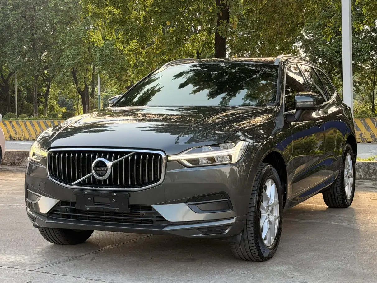Volvo XC60 2019 T5 4WD Smart China VI