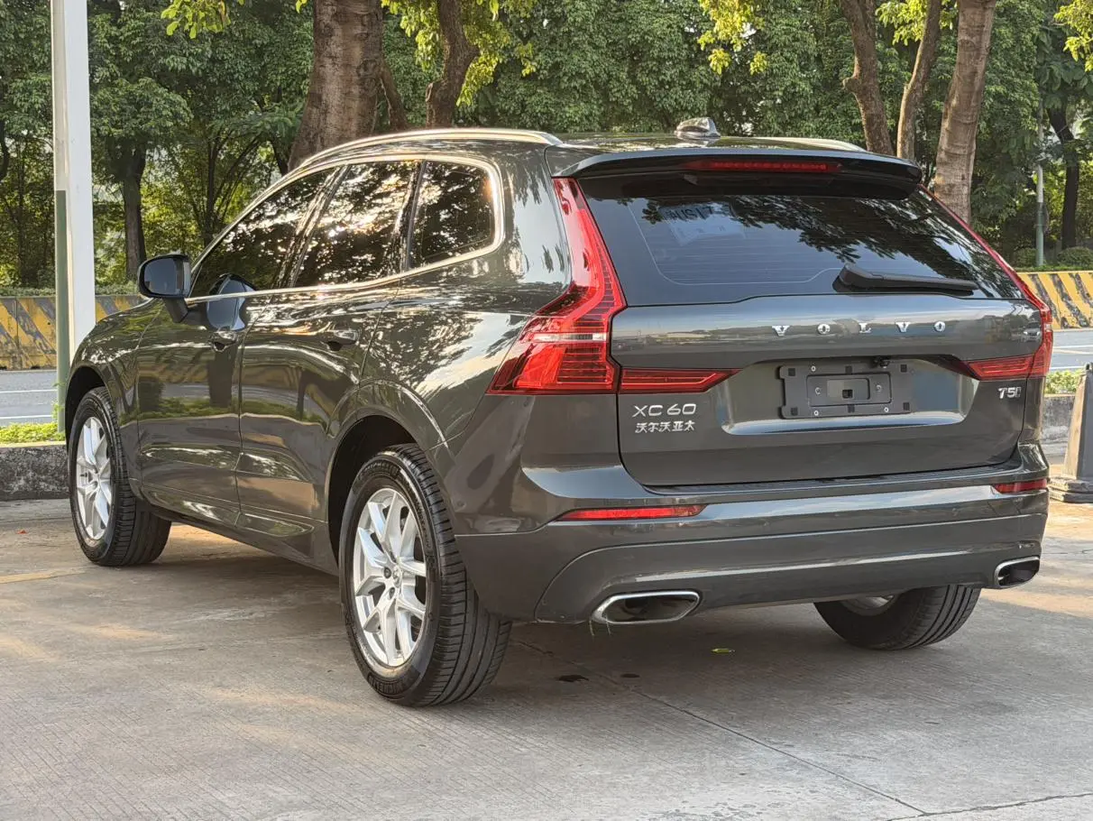 Volvo XC60 2019 T5 4WD Smart China VI