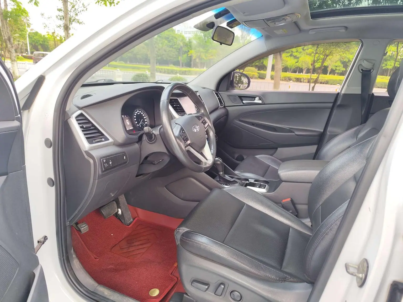 Hyundai Tucson 2018 1.6T DCT 2WD 15 Anniversary