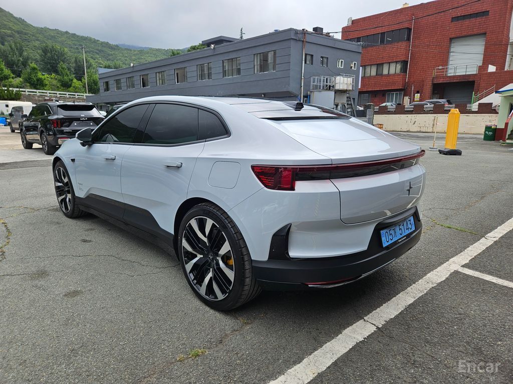 Polestar Polestar 4 Long Range Dual Motor 2027