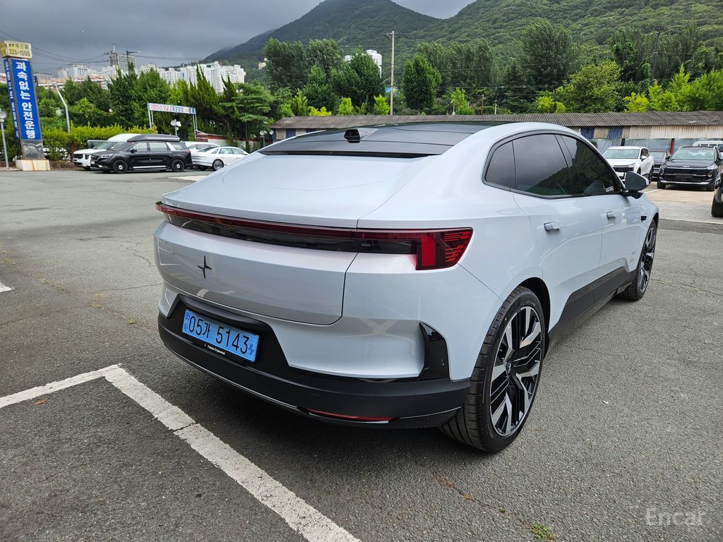 Polestar Polestar 4 Long Range Dual Motor 2027
