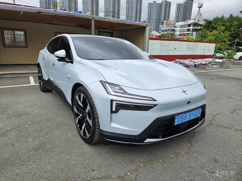 Polestar Polestar 4 Long Range Dual Motor 2027