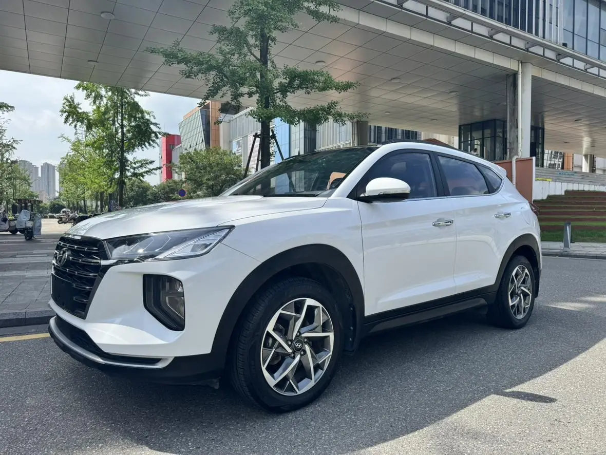 Hyundai Tucson 2020 280TGDi DCT 2WD Smart Connected China VI