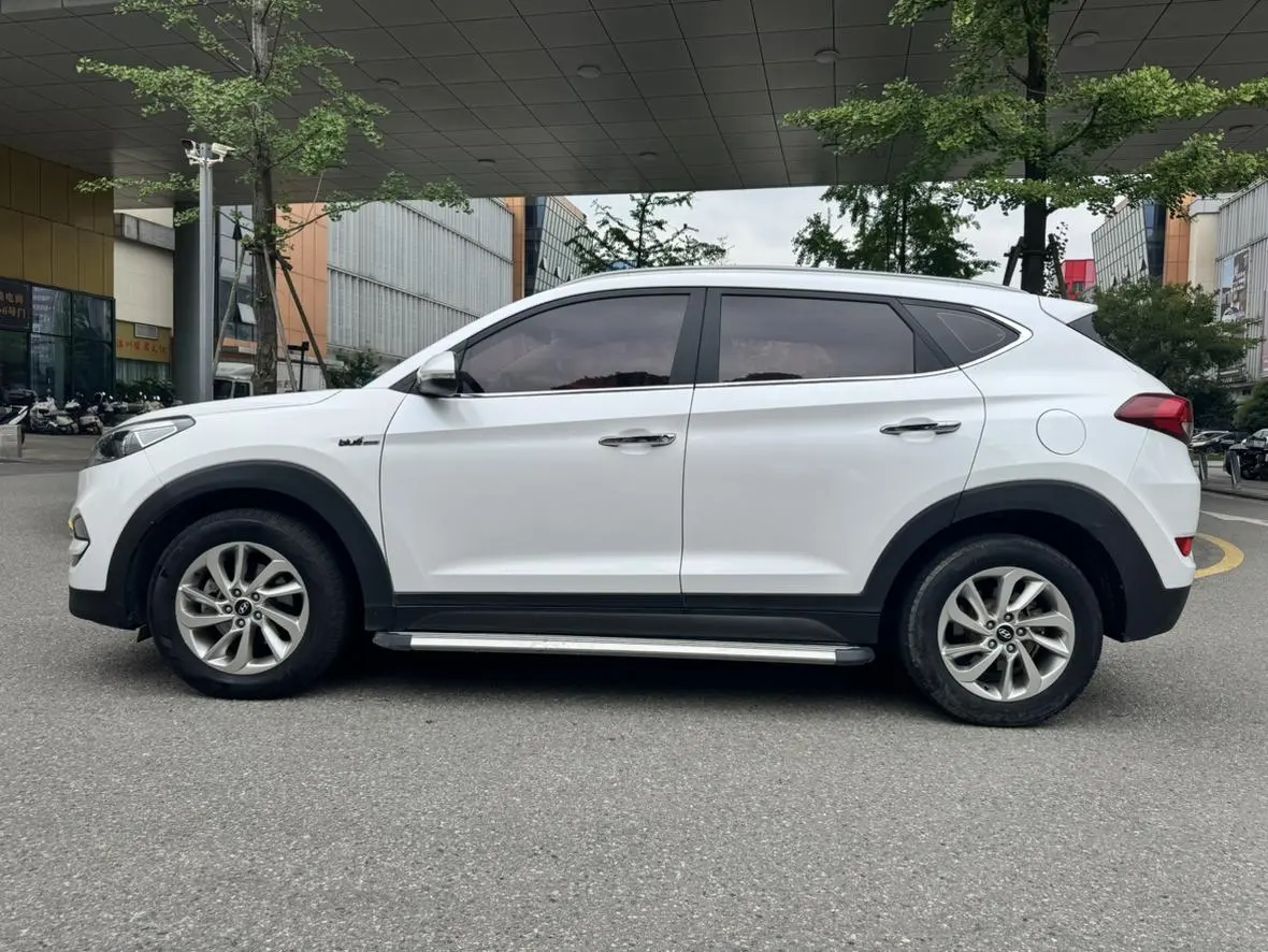 Hyundai Tucson 2018 1.6T DCT 2WD 15 Anniversary