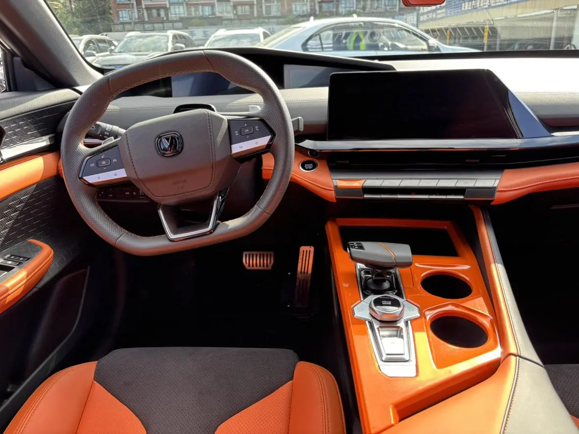 Changan UNI-V 2023 1.5T Sport