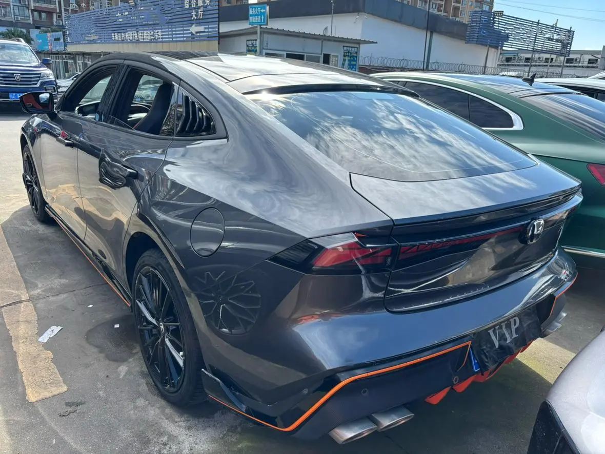 Changan UNI-V 2023 1.5T Sport