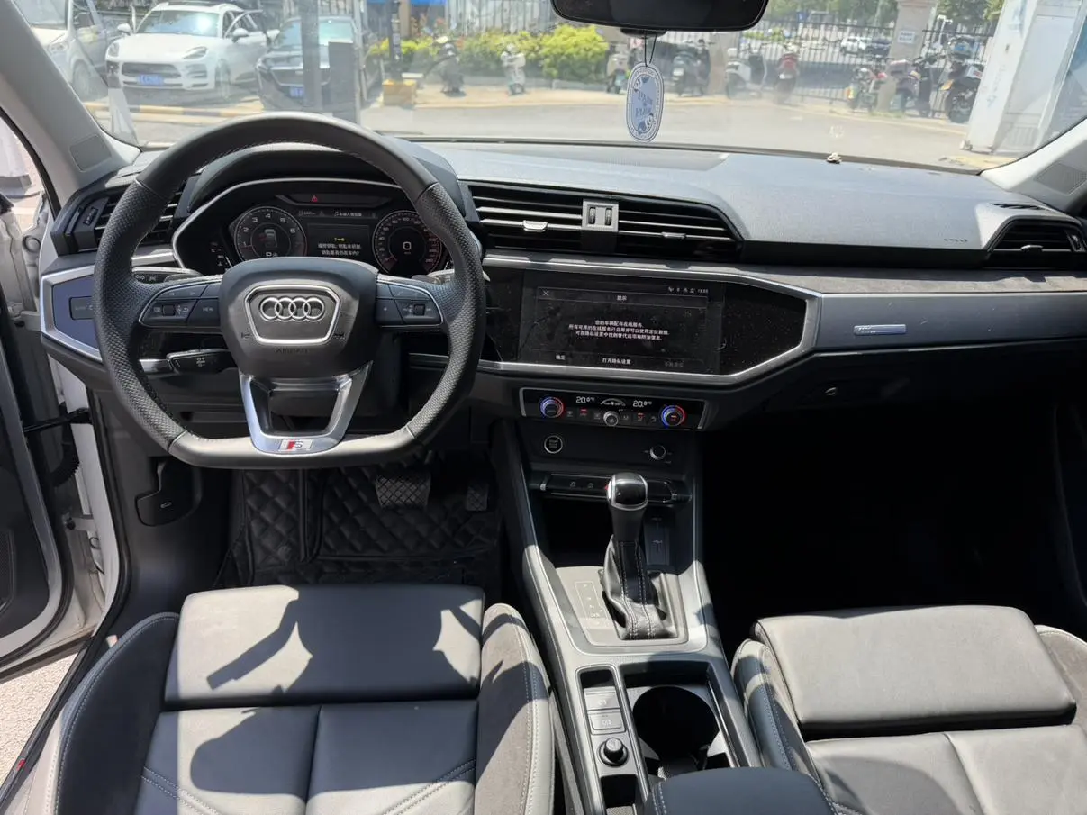 Audi Q3 Sportback 2023 40 TFSI Fashion