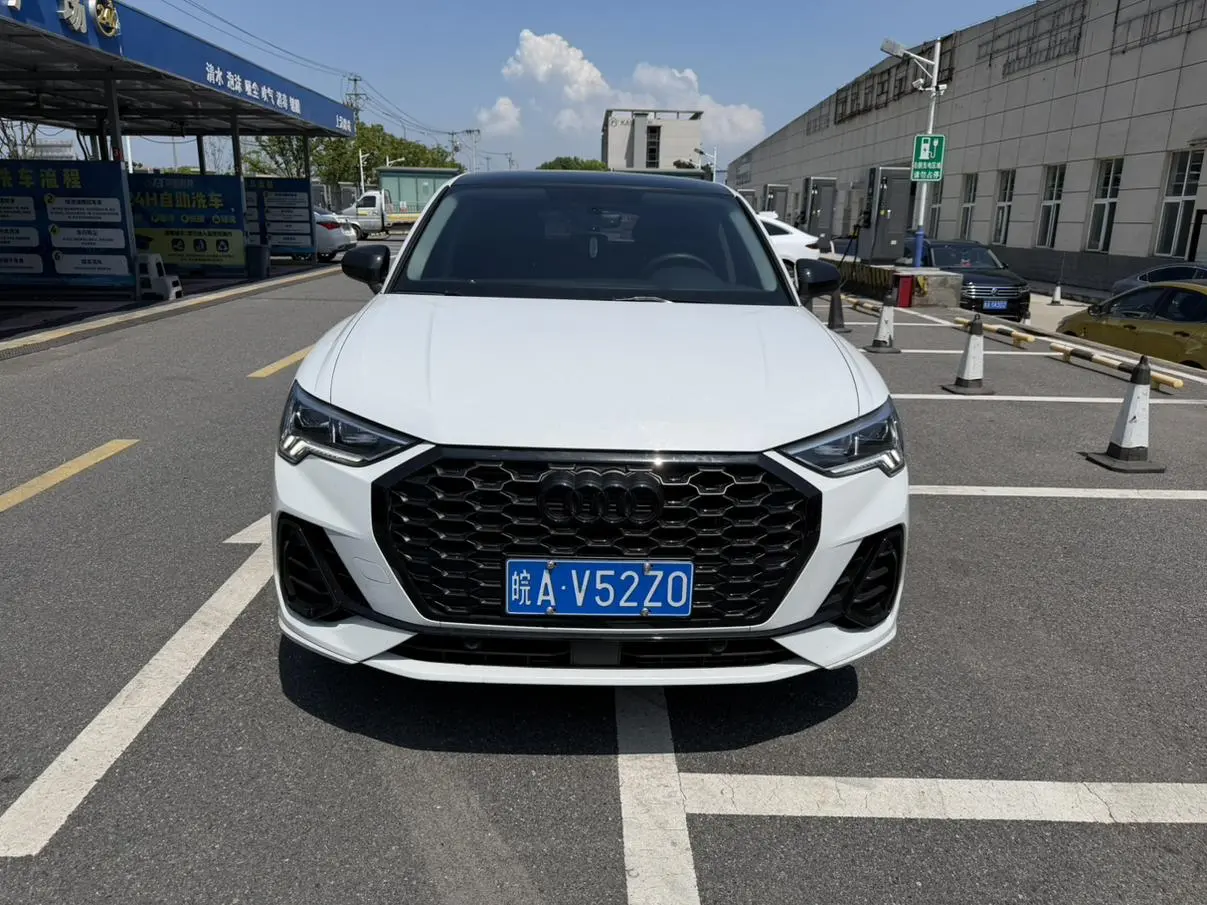 Audi Q3 Sportback 2023 40 TFSI Fashion