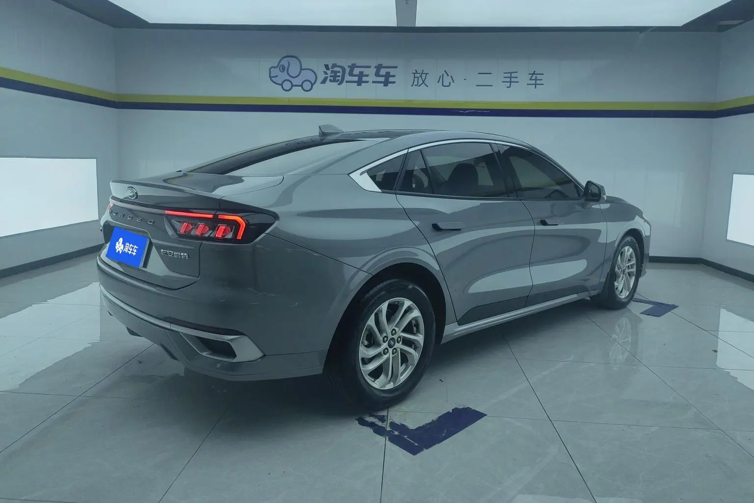 Ford Mondeo 2022 EcoBoost 245 Fashion
