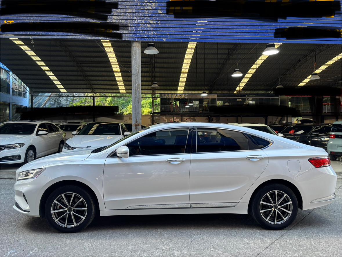 Geely 2021 1.8T Navigator +