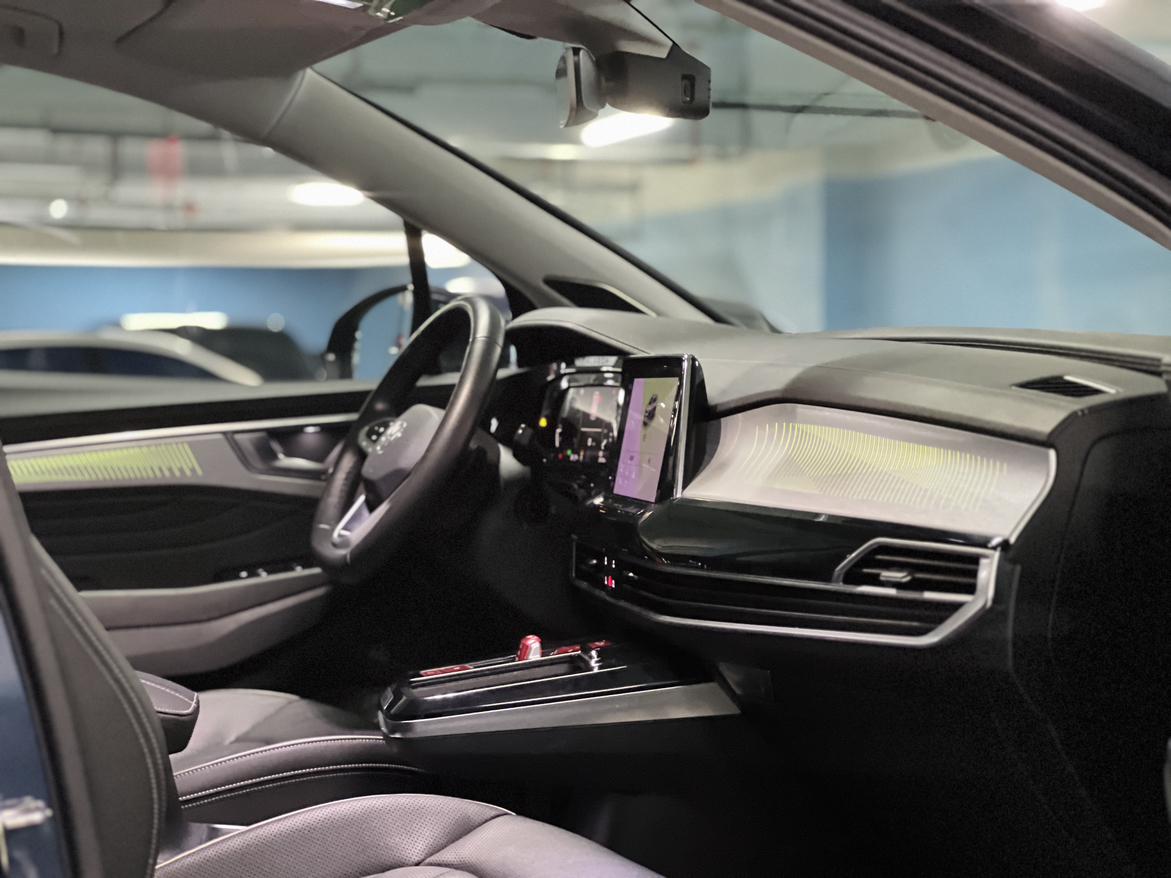 Volkswagen 2021 380TSI 4WD