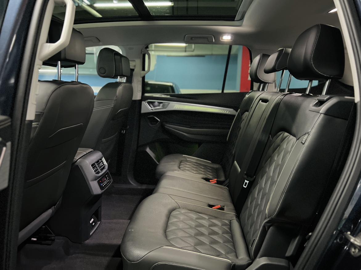 Volkswagen 2021 380TSI 4WD