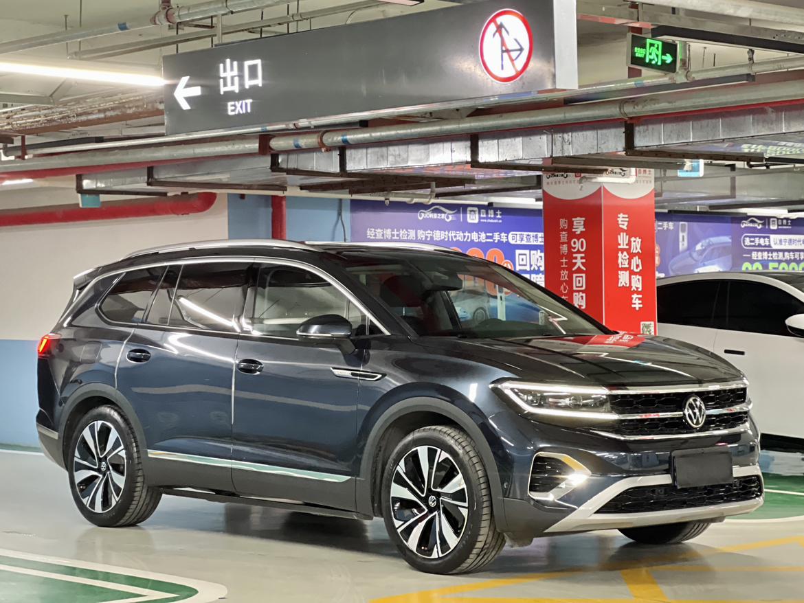 Volkswagen 2021 380TSI 4WD