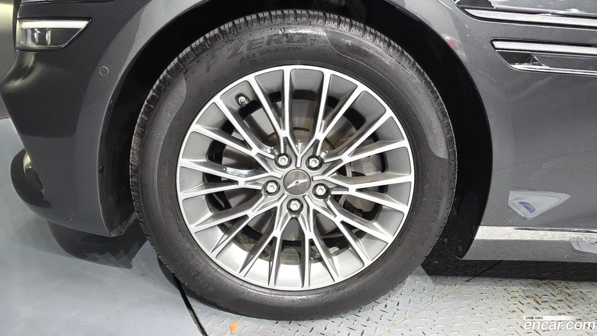 Genesis G80 Gasoline 2.5 Turbo AWD