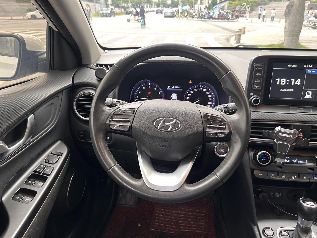 Hyundai 2018 1.6T