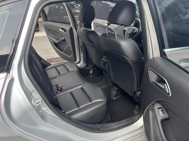 Mercedes-Benz B-Class 2017 B 200 Dynamic