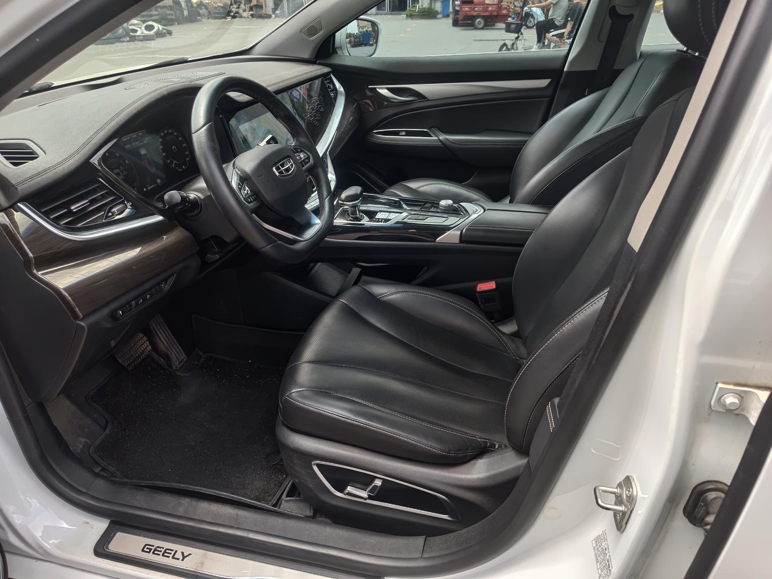 Geely 2021 1.8T Navigator +