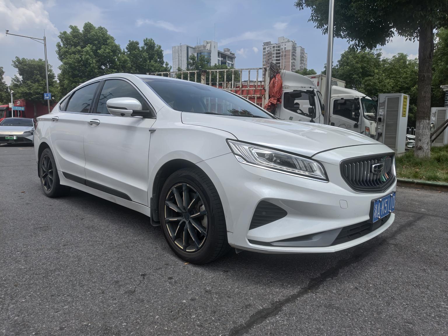 Geely 2021 1.8T Navigator +