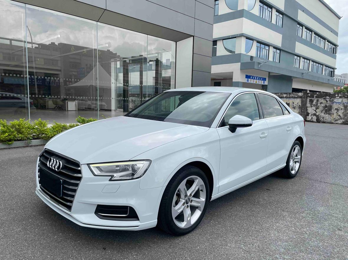 Audi A3 2020 Facelift Limousine 35 TFSI Progressive China VI
