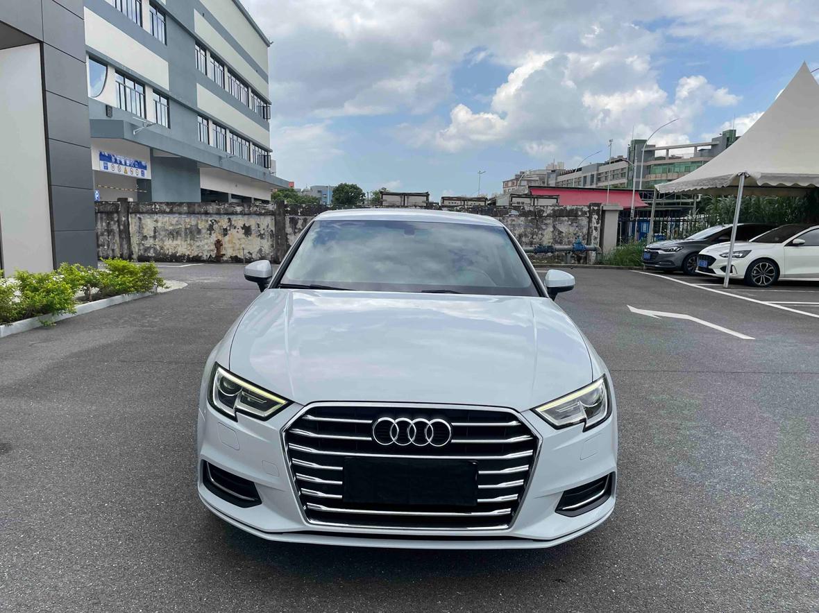Audi A3 2020 Facelift Limousine 35 TFSI Progressive China VI
