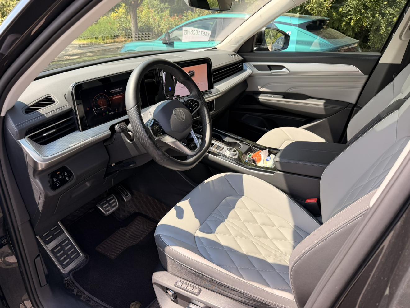 Volkswagen 2024 380TSI 4WD R-line