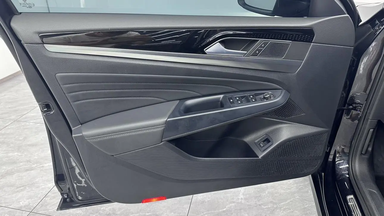 Volkswagen Passat 2023 Facelift 280TSI Star Elite
