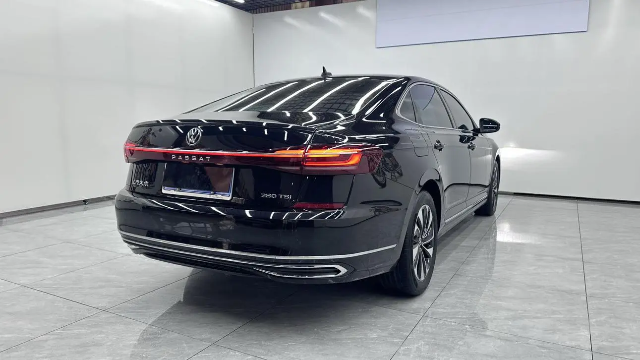 Volkswagen Passat 2023 Facelift 280TSI Star Elite