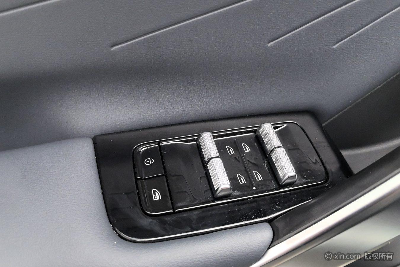 Geely Boyue L 2023 1.5TD DCT Glory