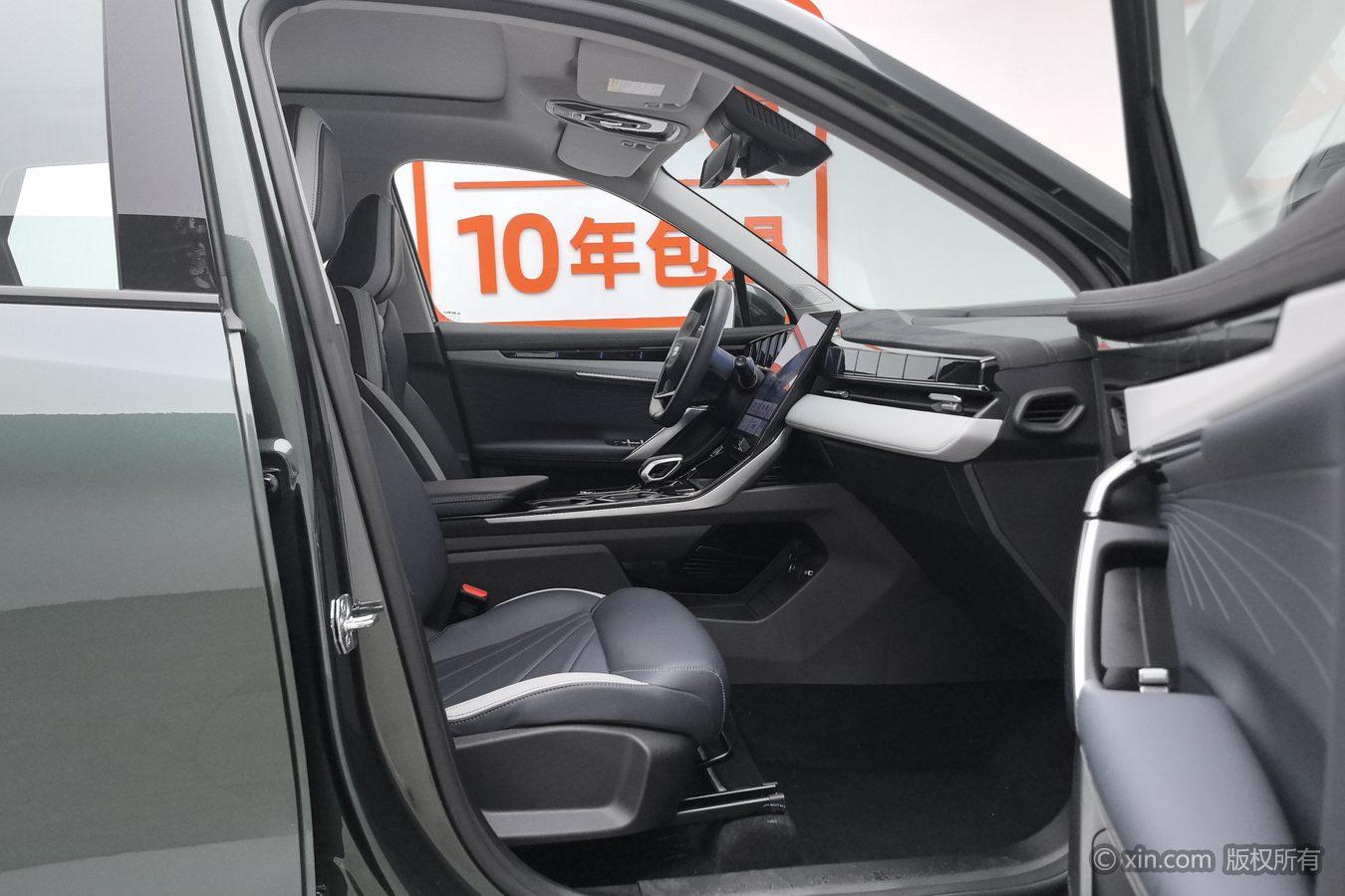 Geely Boyue L 2023 1.5TD DCT Glory
