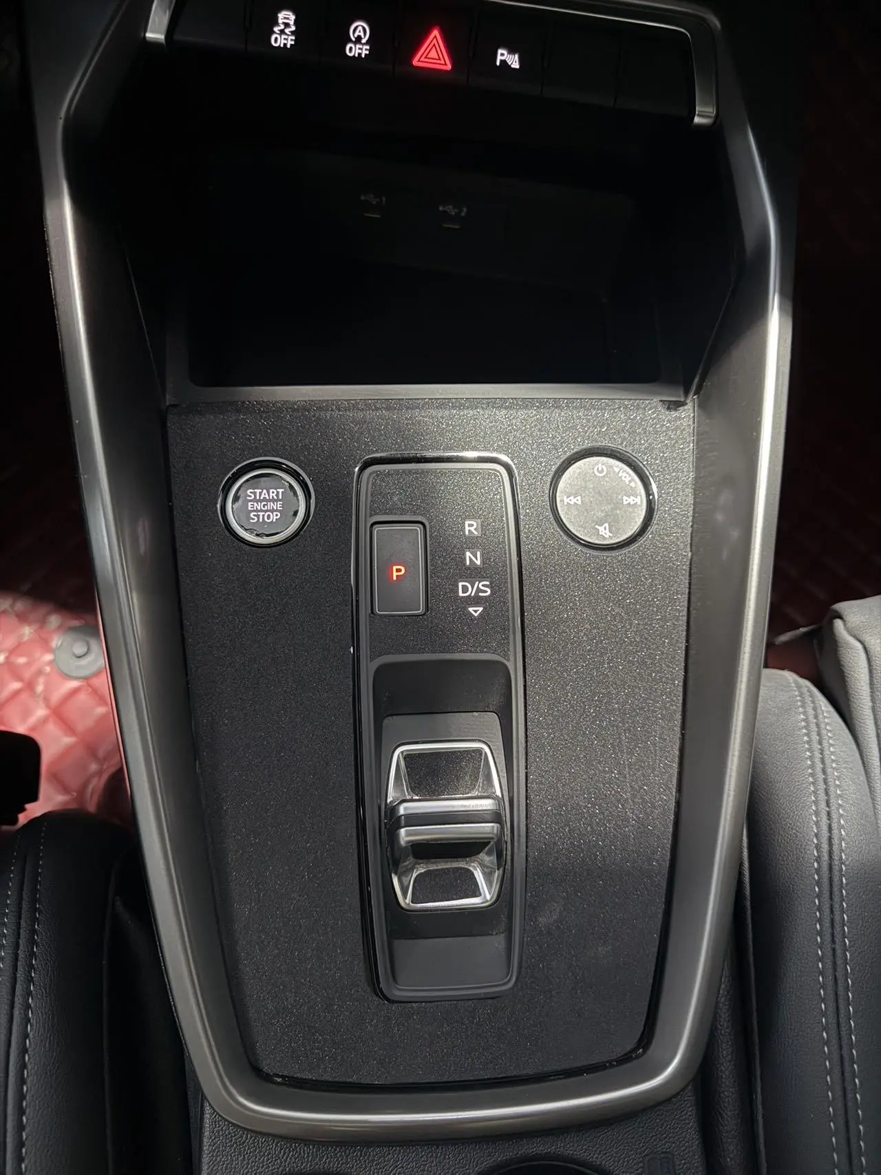 Audi A3 2023 Facelift A3L Limousine 35 TFSI Sport Fashion